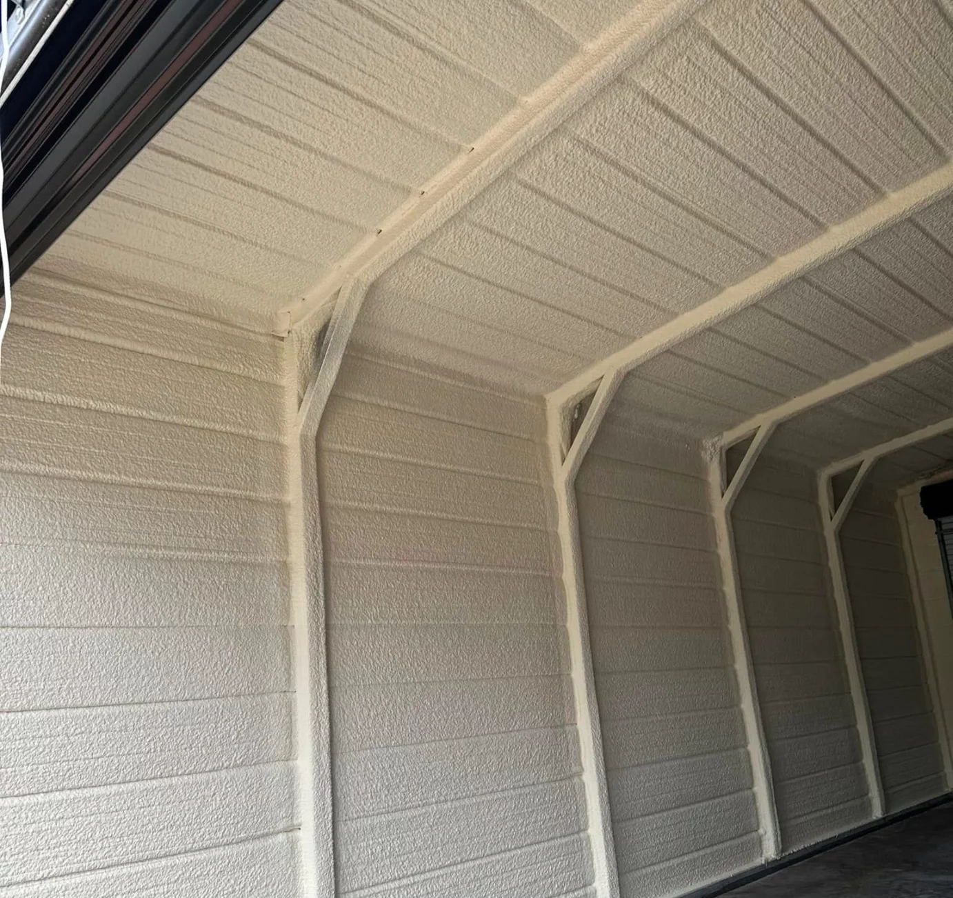 How Spray Foam Prevents Mold and Moisture Issues How Spray Foam Prevents Mold and Moisture Issues