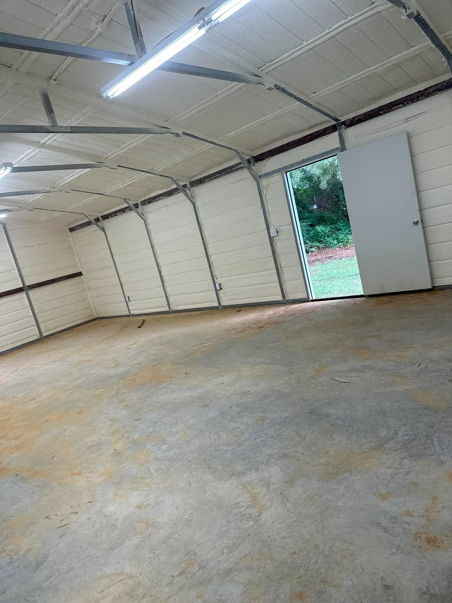 The Complete Guide to Spray Foam Insulation for Homes and Buildings The Complete Guide to Spray Foam Insulation for Homes and Buildings